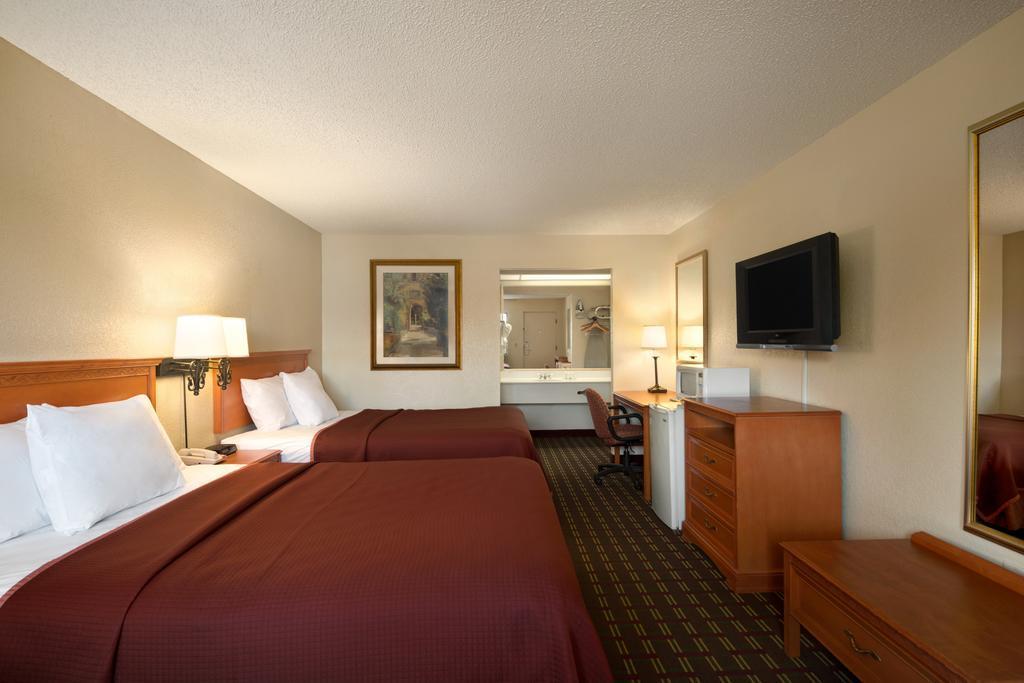 Rodeway Inn Port Richey North Extérieur photo