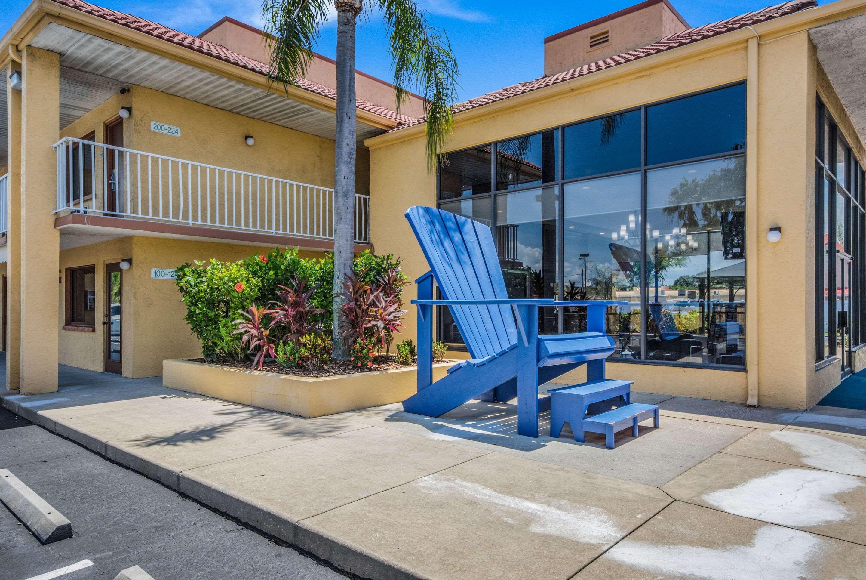 Rodeway Inn Port Richey North Extérieur photo