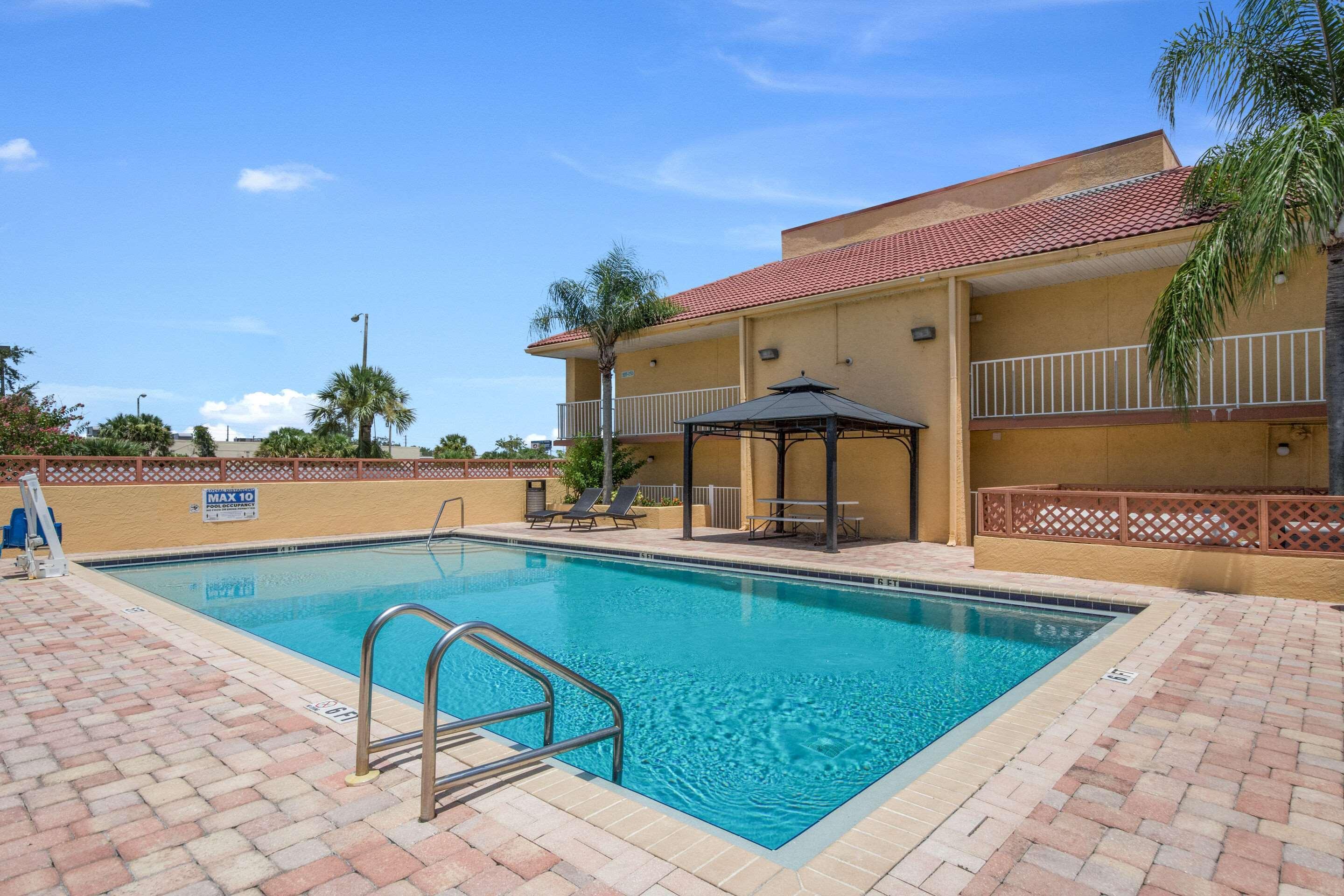Rodeway Inn Port Richey North Extérieur photo